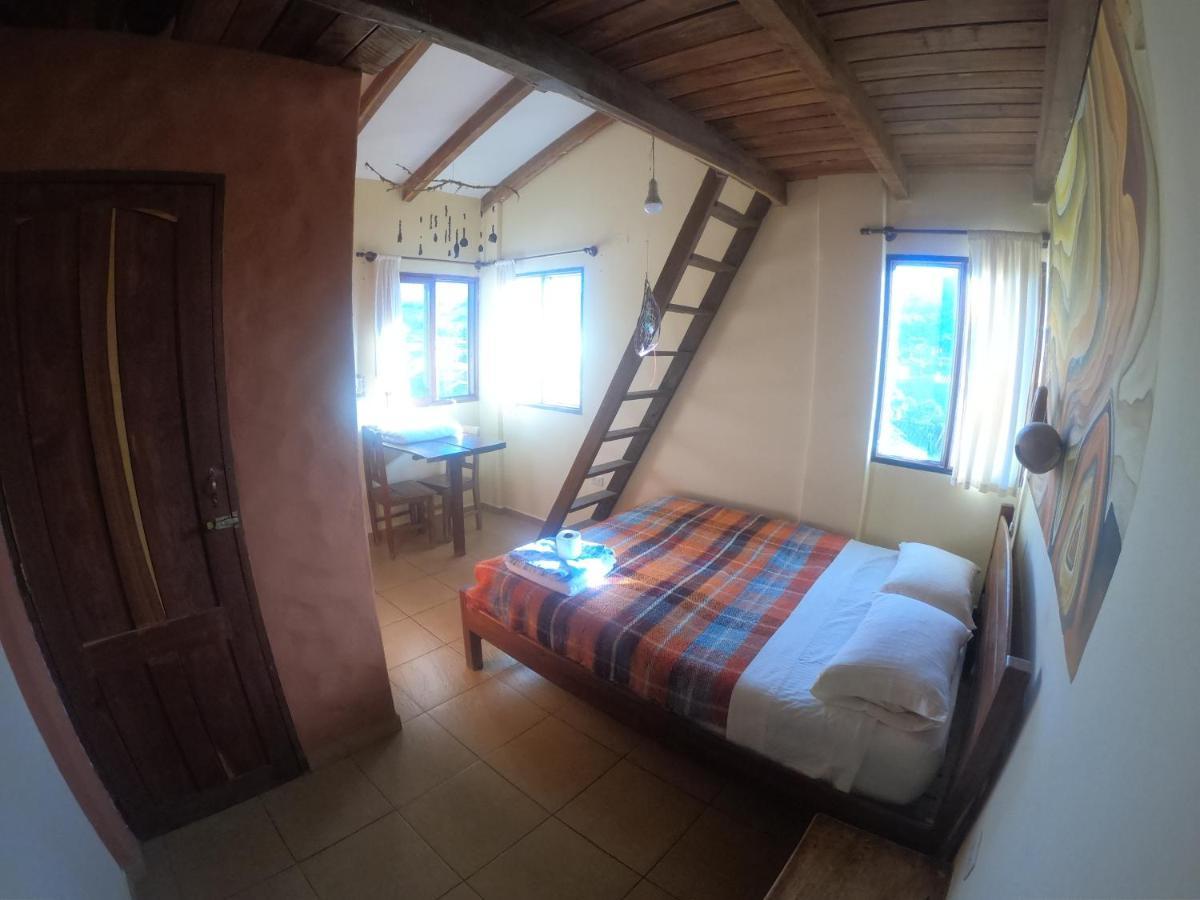 Andorina Hostal - Bed & Breakfast Samaipata Exterior foto